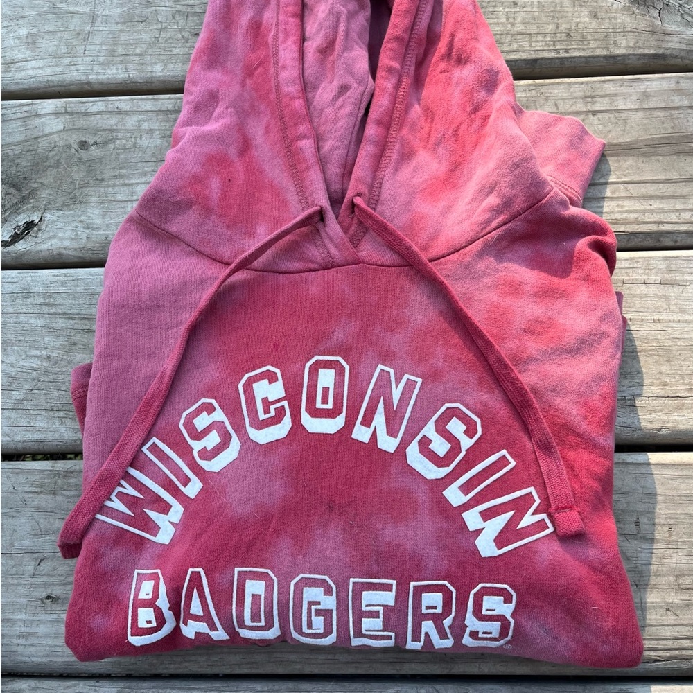Wisconsin Badgers Red Hoodie Sweatshirt